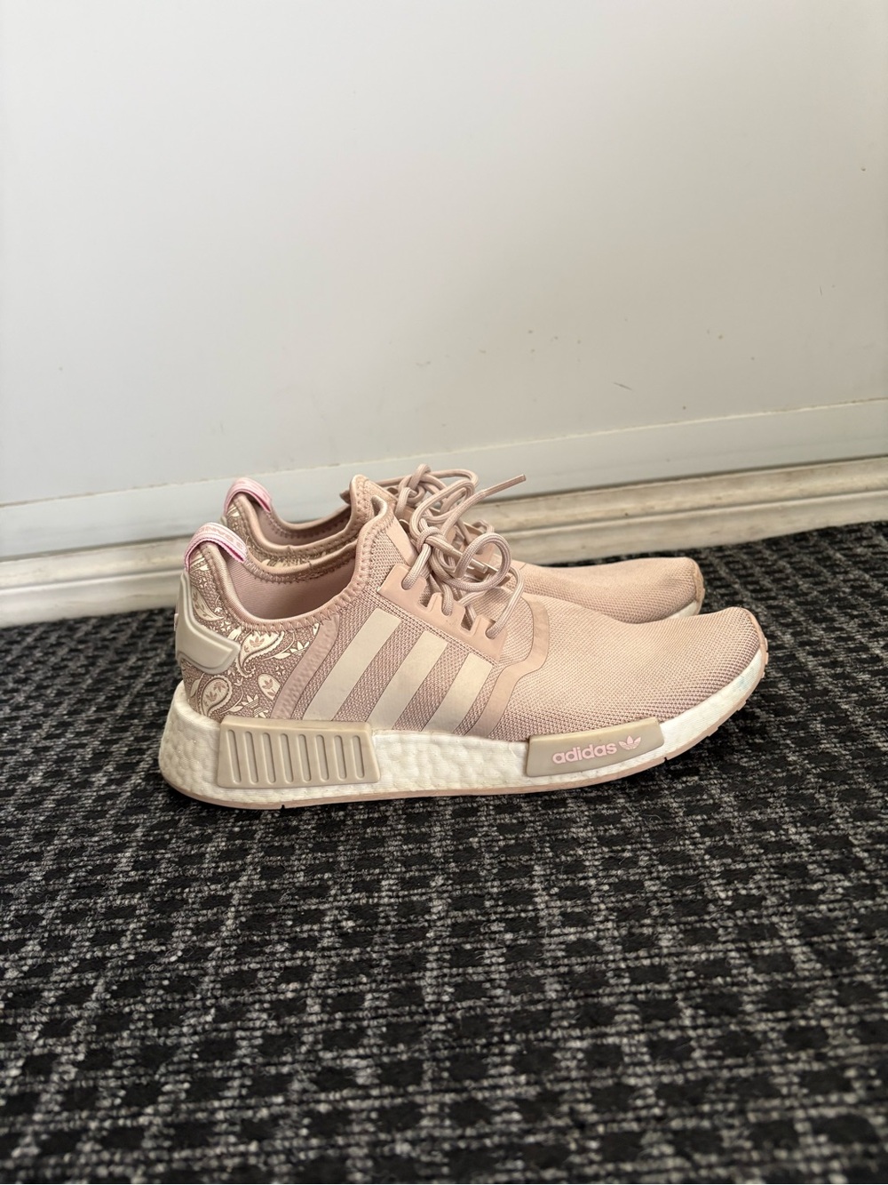 adidas Women's Light Pink NMD R1 Fashion Sneakers